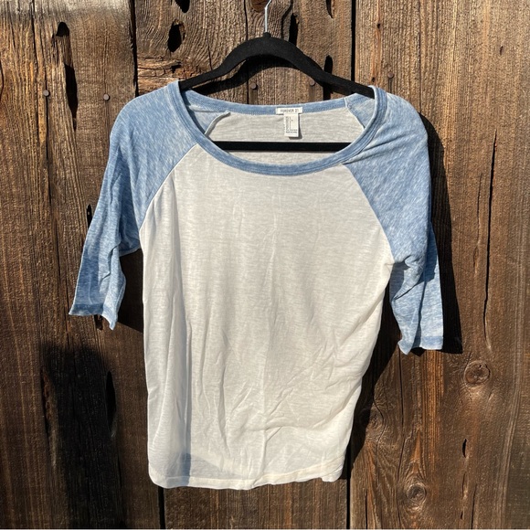 Forever 21 Tops - Forever 21 Blue & White Baseball Tee Three Quarter Length Tee Shirt